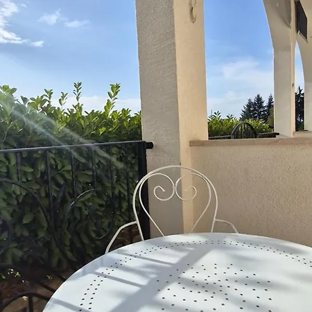 Mici Suncani Breg Apartment